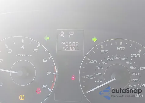 2011 Subaru Outback 2.5I Premium z USA, uszkodzony, nr VIN 4S4BRBCCXB3352435